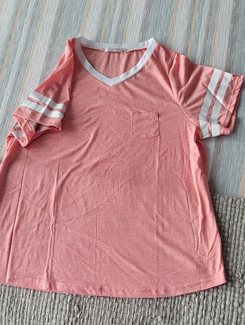 Mixed Women's Summer Tee bundle - Picture 7 of 8